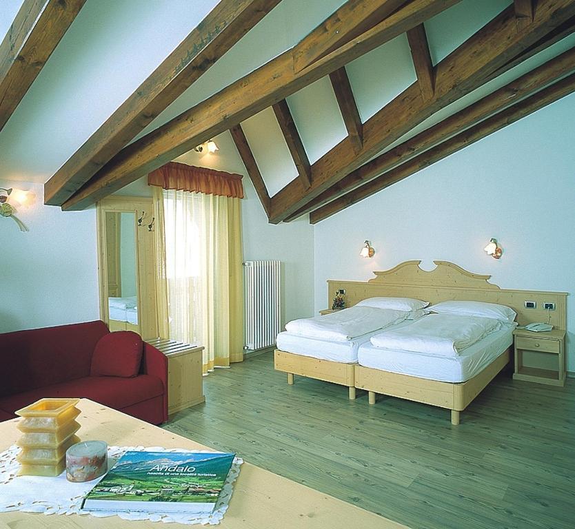 Hotel Rosa Alpina Андало Номер фото